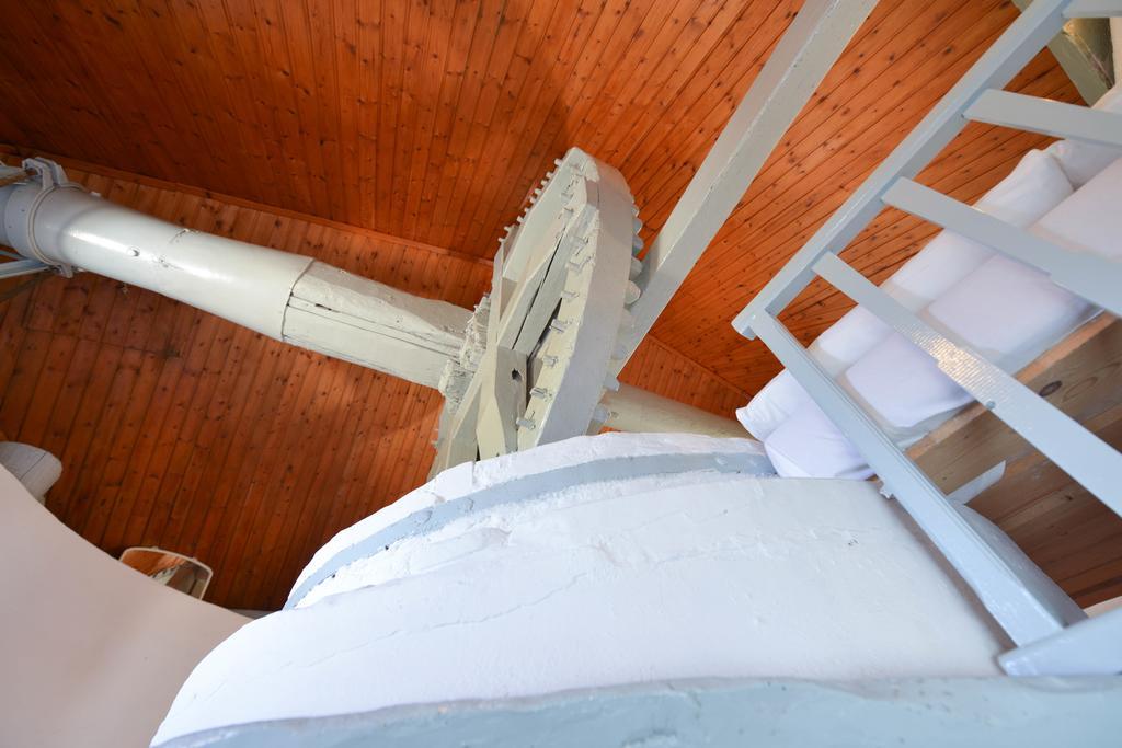 Windmill Villas Artemonas Exterior foto